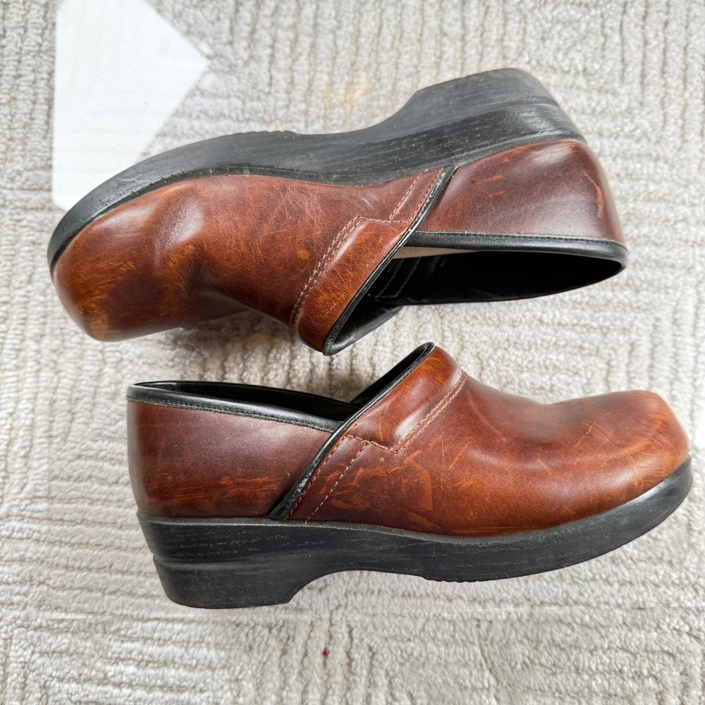 Ana-Tech Leather Clogs Womens 11 US Brown Slip On Work Shoes Mules 42 Distressed - Picture 12 of 13